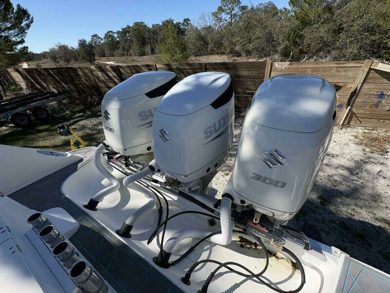 2008 Wellcraft 35 Scarab Sport