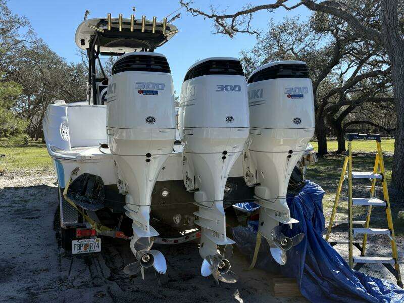 2008 Wellcraft 35 Scarab Sport