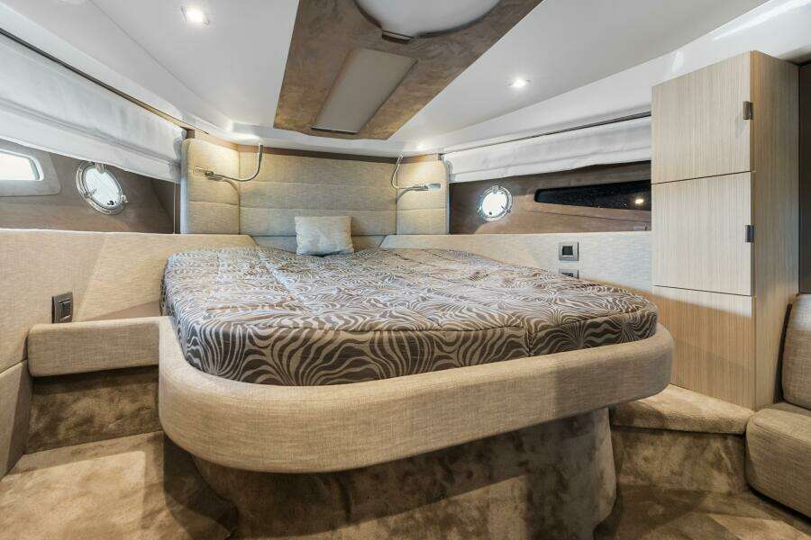 2022 Cranchi M 44 HT