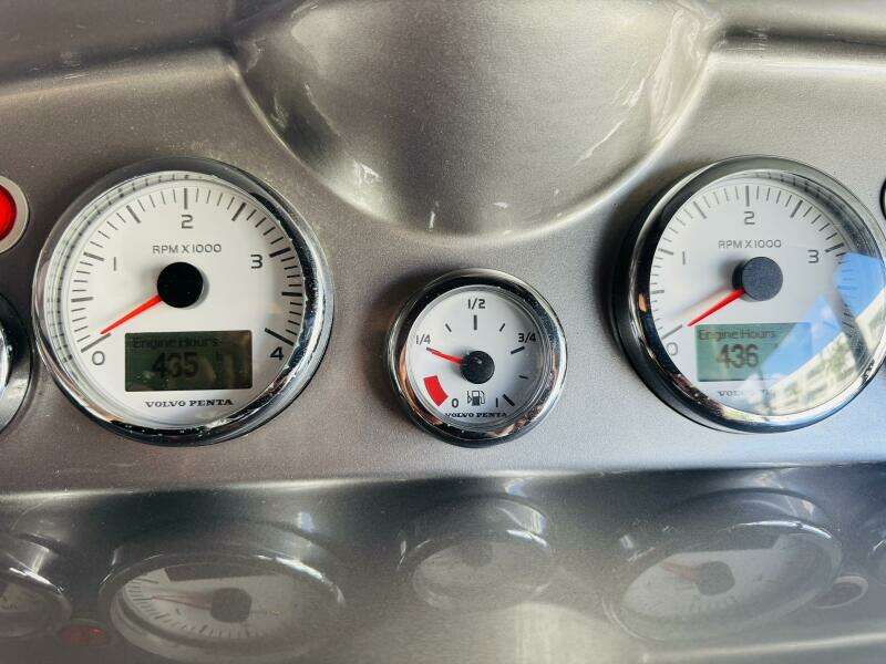 2022 Cranchi M 44 HT