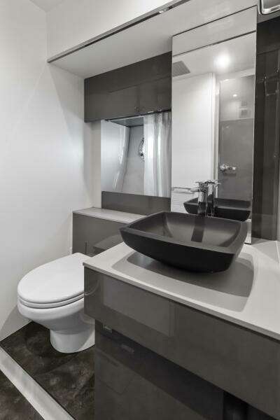 2022 Cranchi M 44 HT