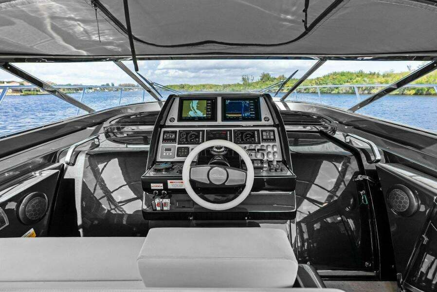 2015 Riva 63 Virtus