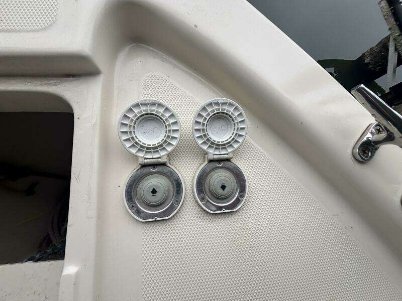 2004 Mainship Pilot 30 Rum Runner II