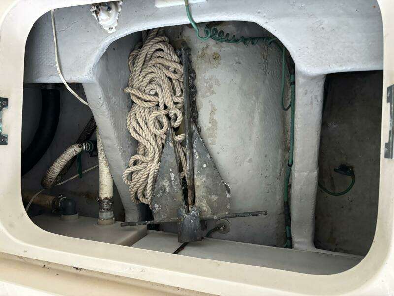 2004 Mainship Pilot 30 Rum Runner II