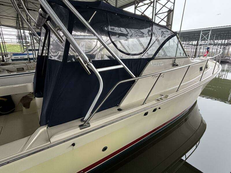 2004 Mainship Pilot 30 Rum Runner II
