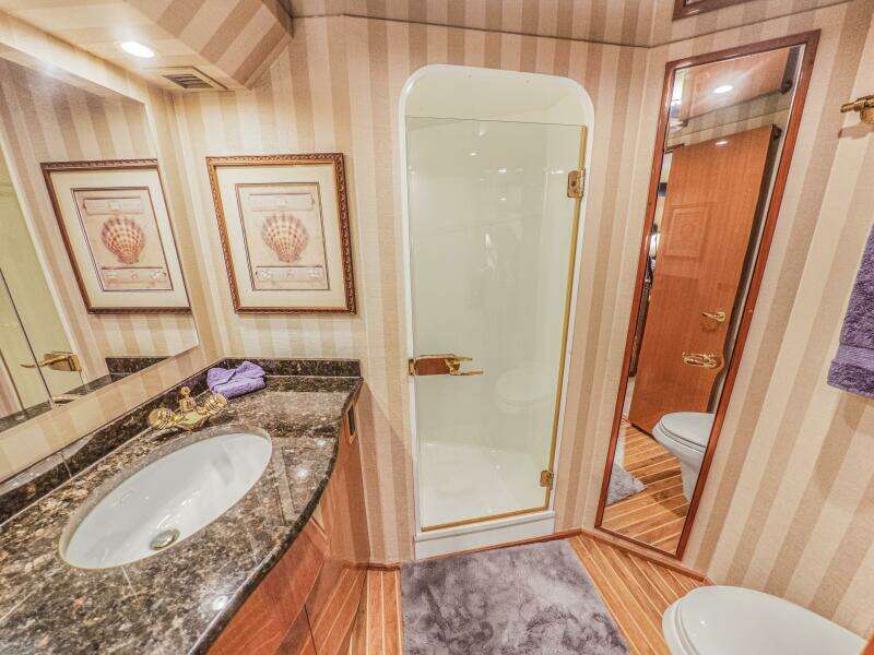 2003 Viking 65 EB - BELLA BETTY