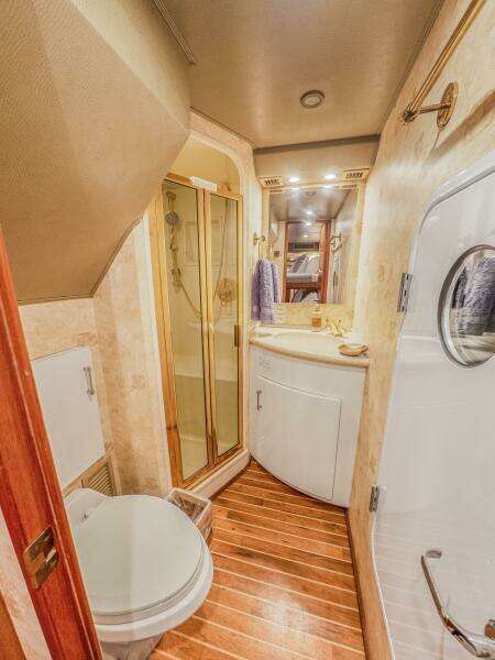 2003 Viking 65 EB - BELLA BETTY