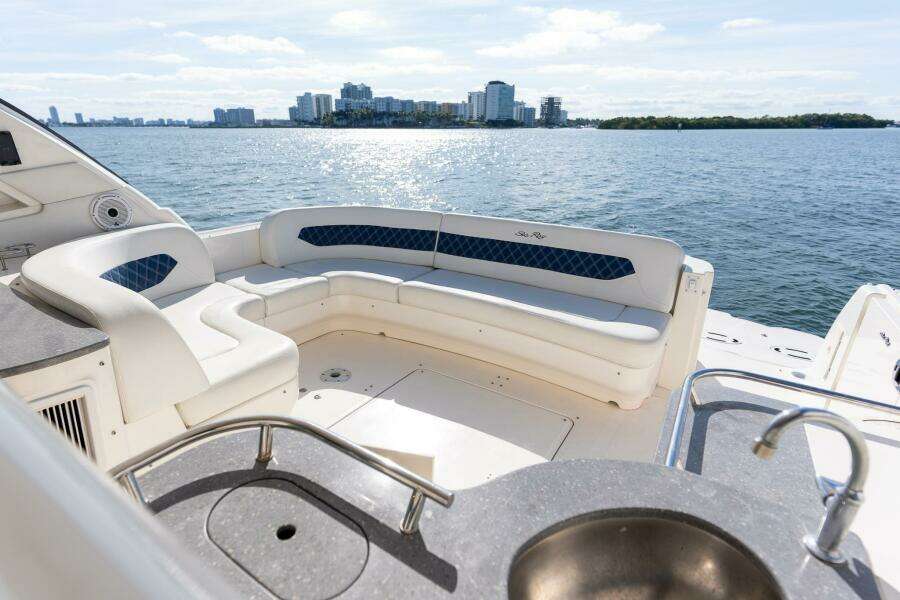 2005 Sea Ray 48 Sundancer