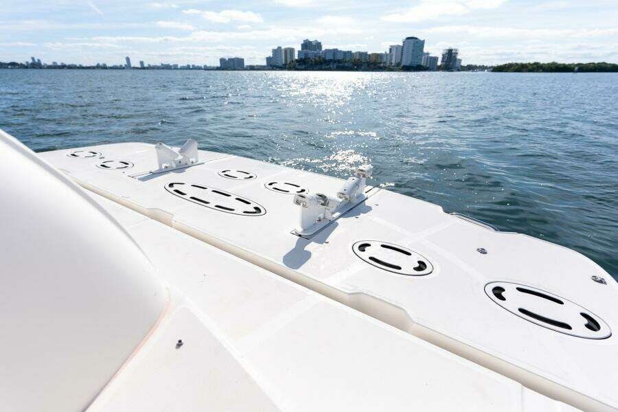 2005 Sea Ray 48 Sundancer