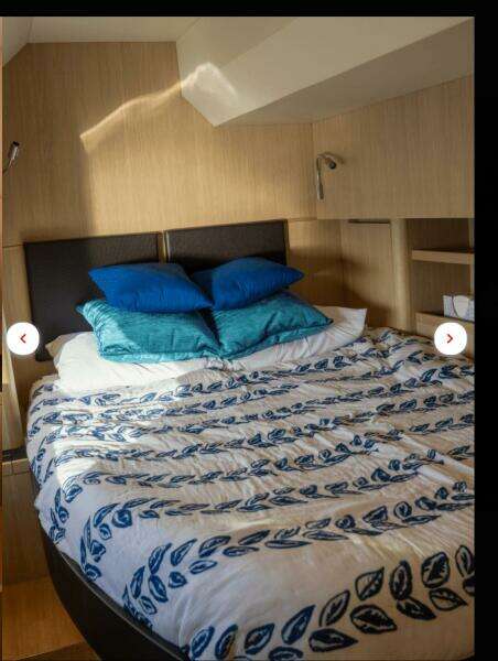 2018 Aquila 44 Yacht