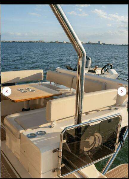 2018 Aquila 44 Yacht