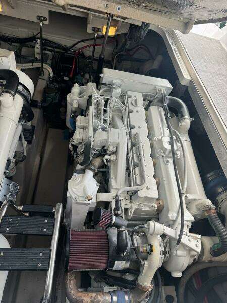 2005 Sea Ray Sundancer