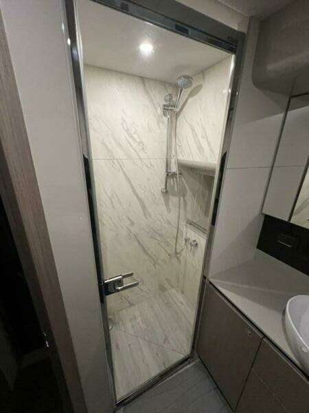 2023 Absolute 48 Navetta