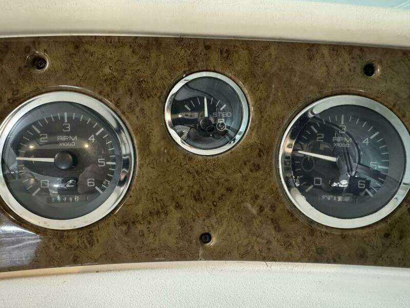 1999 Sea Ray 340 Sundancer