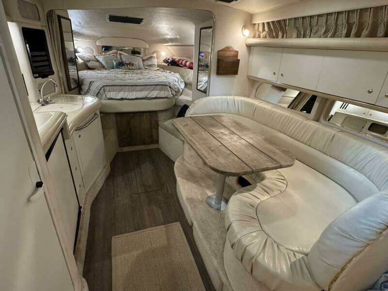 1999 Sea Ray 340 Sundancer