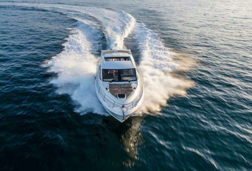 2017 Sea Ray Sundancer 460