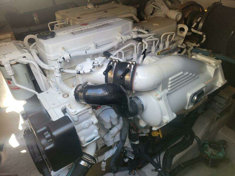 2017 Sea Ray Sundancer 460