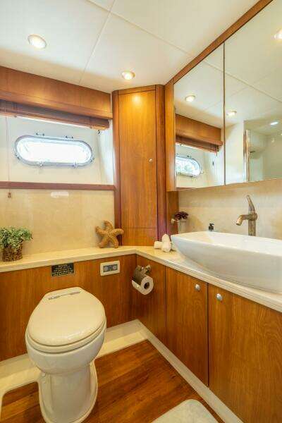 2008 Sunseeker Manhattan 70