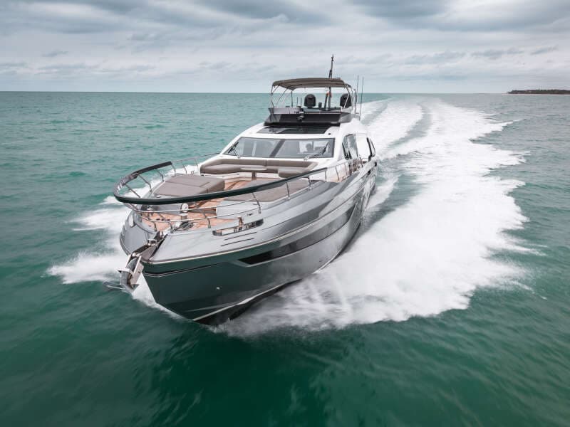 2020 Azimut S8