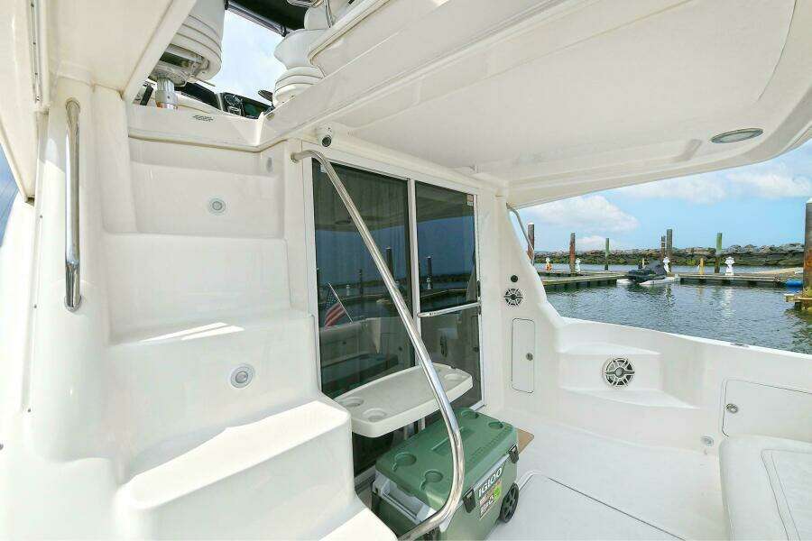 2008 Sea Ray 44 Sedan Bridge