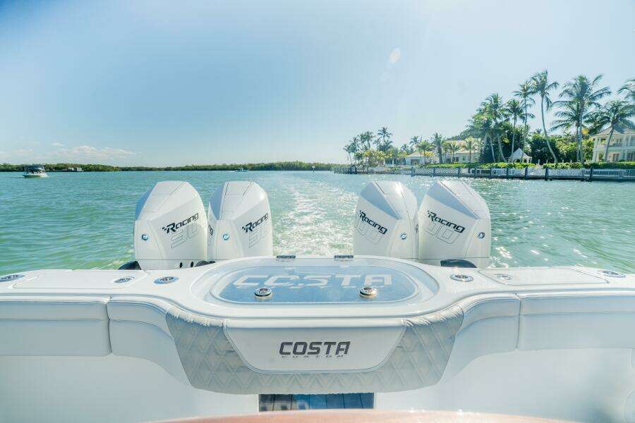 2025 Costa Custom 