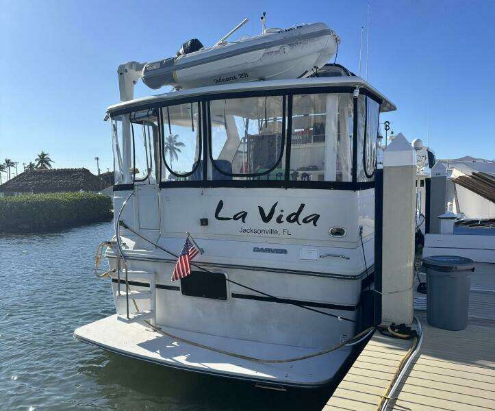 1993 Carver 445 Aft Cabin Motor Yacht