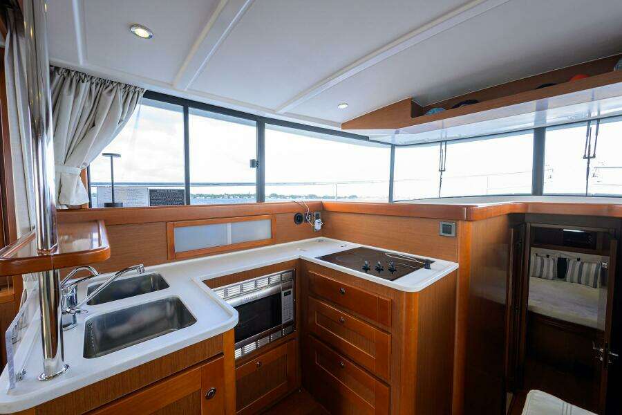 Beneteau 44 Beneteau 44 Stellar Seascape - Salon, Seating - Galley, Sink and Cooktop