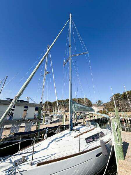 2009 Beneteau Oceanis 31