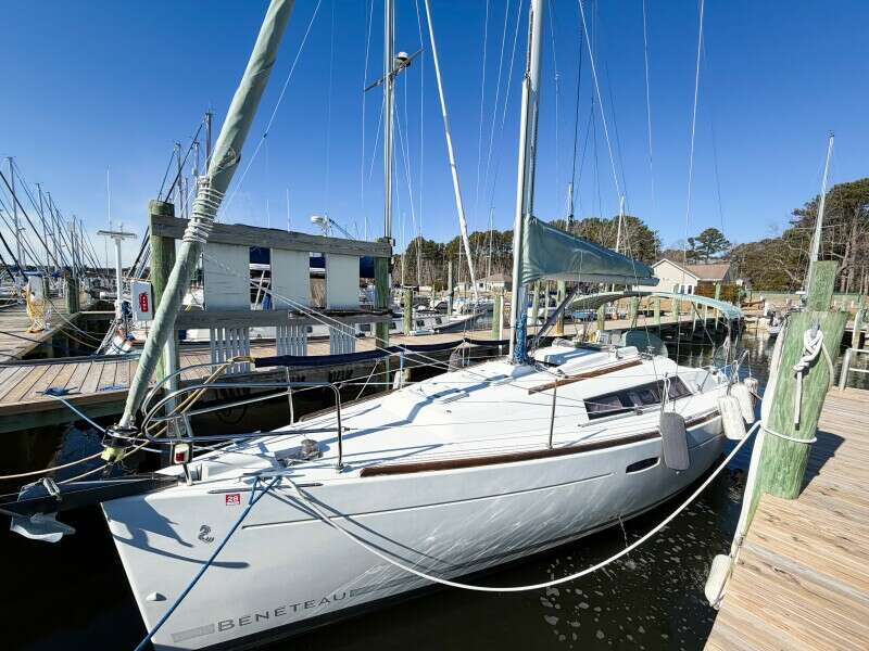2009 Beneteau Oceanis 31