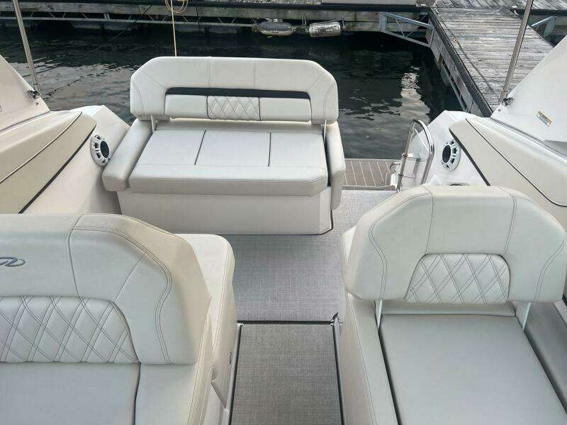 2024 Regal 26 Express