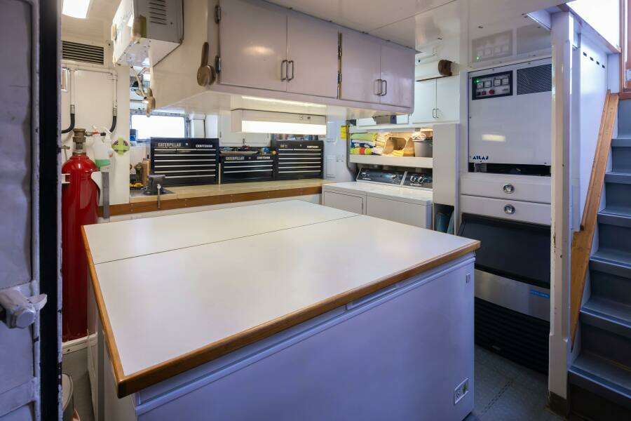 1974 Willard Boat Works Custom