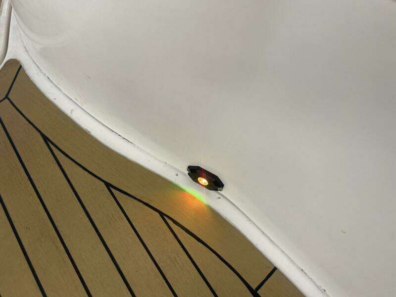 2004 Sea Ray Sundancer 320