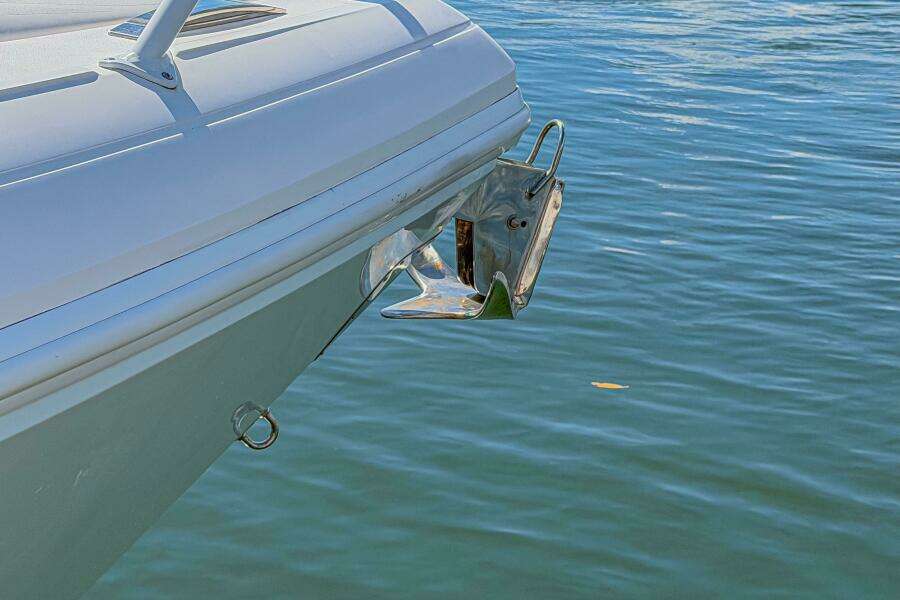 2018 Intrepid 407 Cuddy