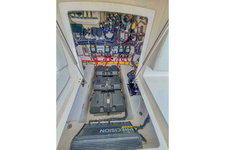 2018 Intrepid 407 Cuddy