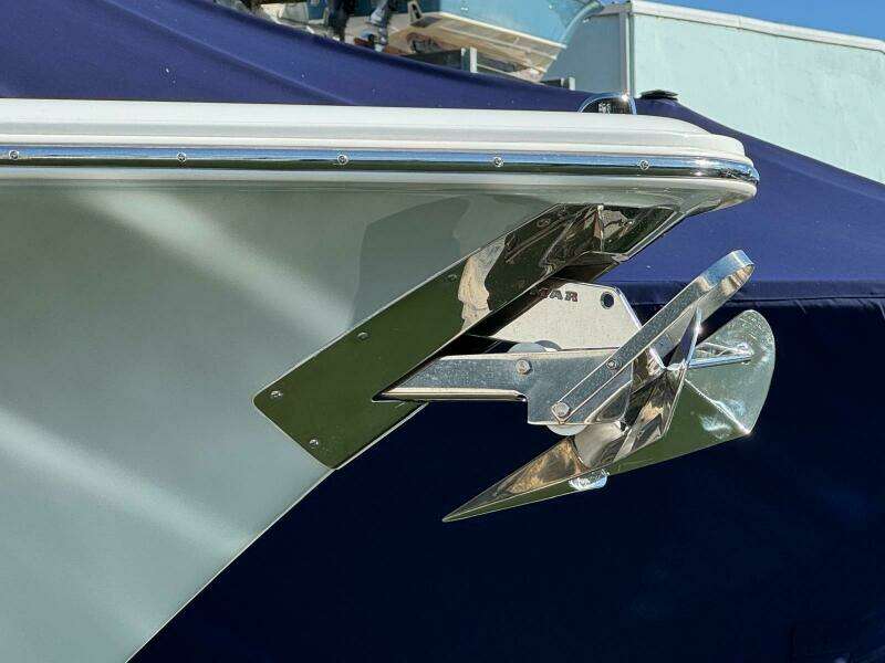 2022 Sea Hunt 27 Gamefish Forward Seating