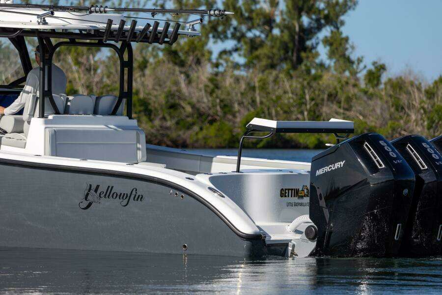 2023 Yellowfin 42 OFFSHORE