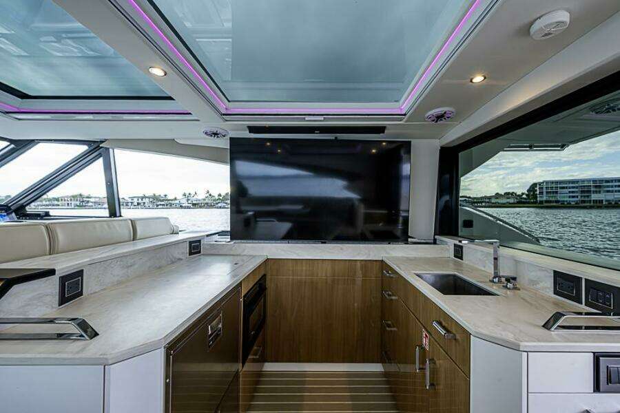 2025 Formula 500 Super Sport Crossover