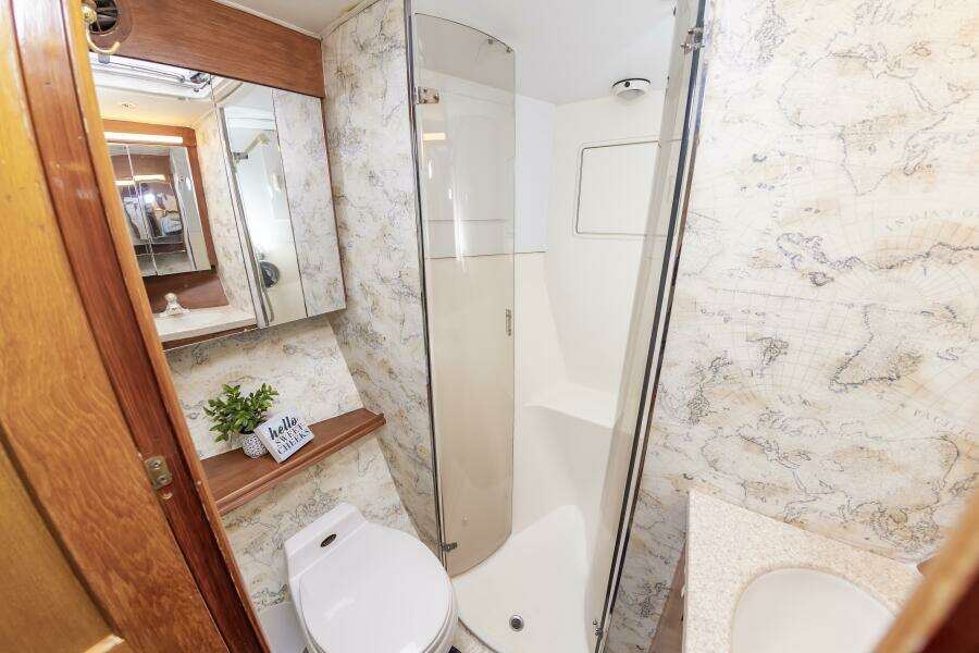 2001 Ocean Yachts 52 SUPER SPORT