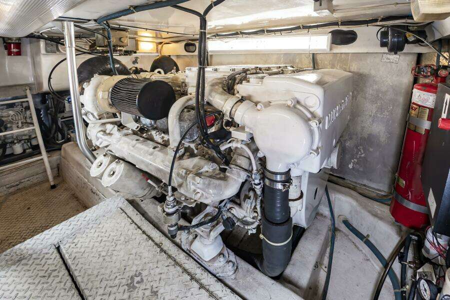 2001 Ocean Yachts 52 SUPER SPORT