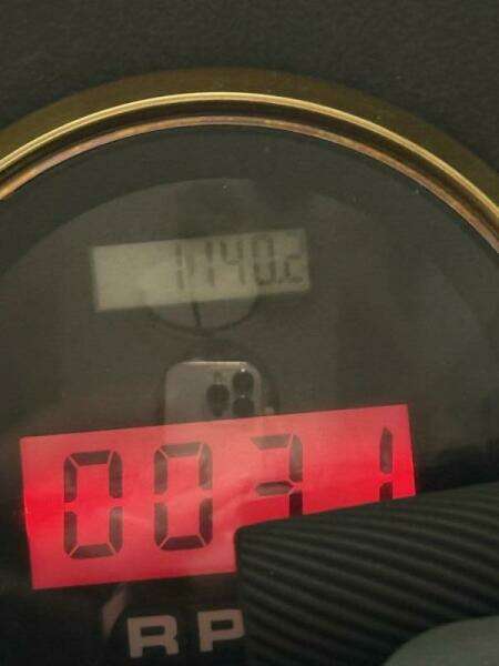 2004 Carver 460 voyager