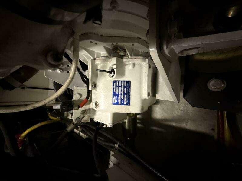 2004 Carver 460 voyager