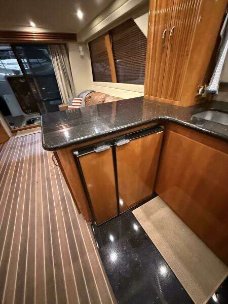 2004 Carver 460 voyager