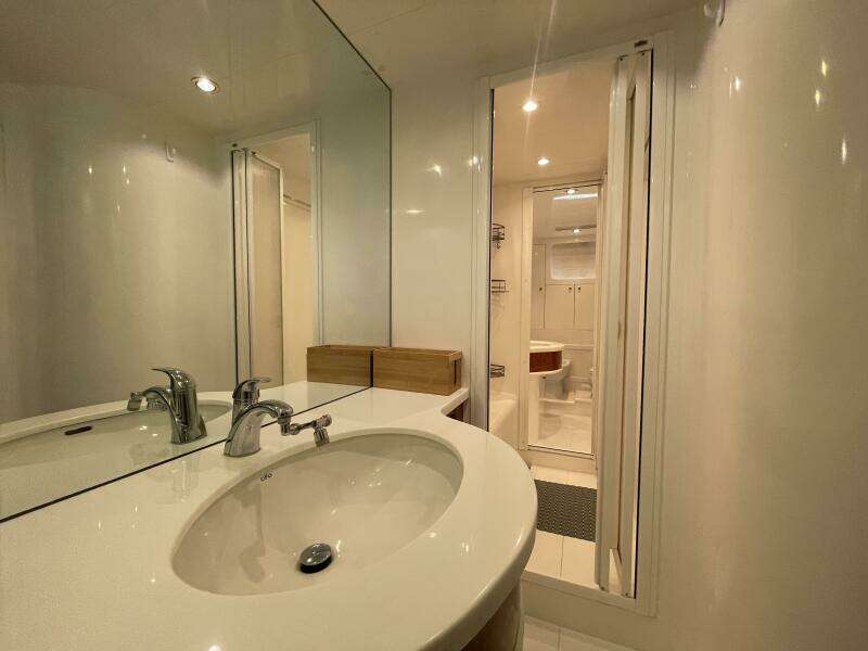 Stb Master Head inboard