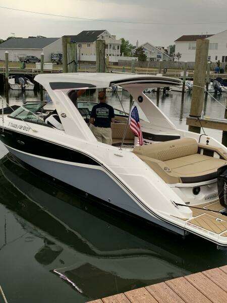 2023 Sea Ray SLX 310 OB