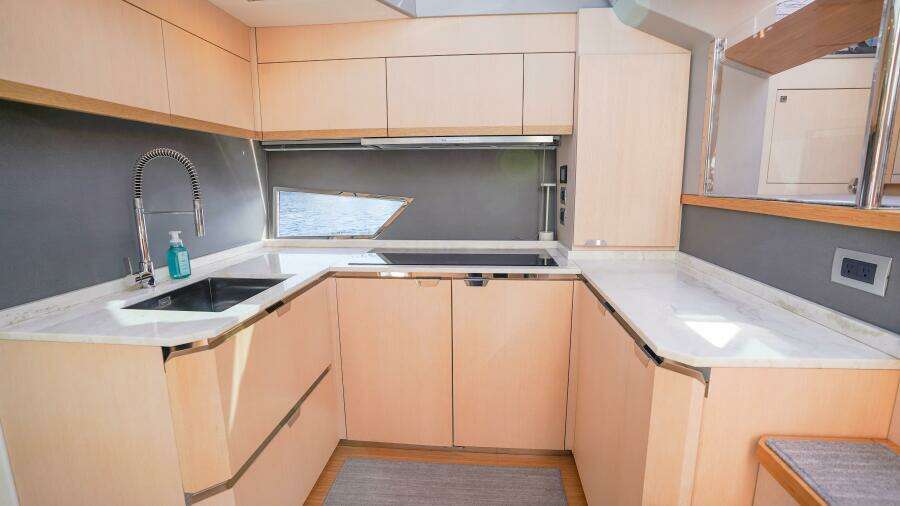 2019 Rio Yachts Colorado 56