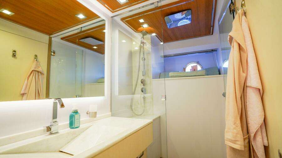 2019 Rio Yachts Colorado 56