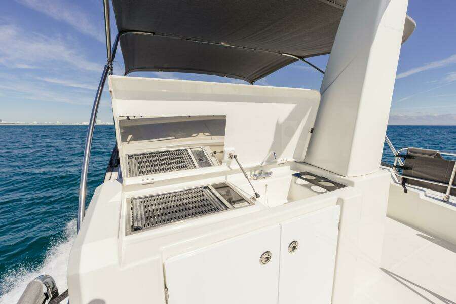 2025 Beneteau 