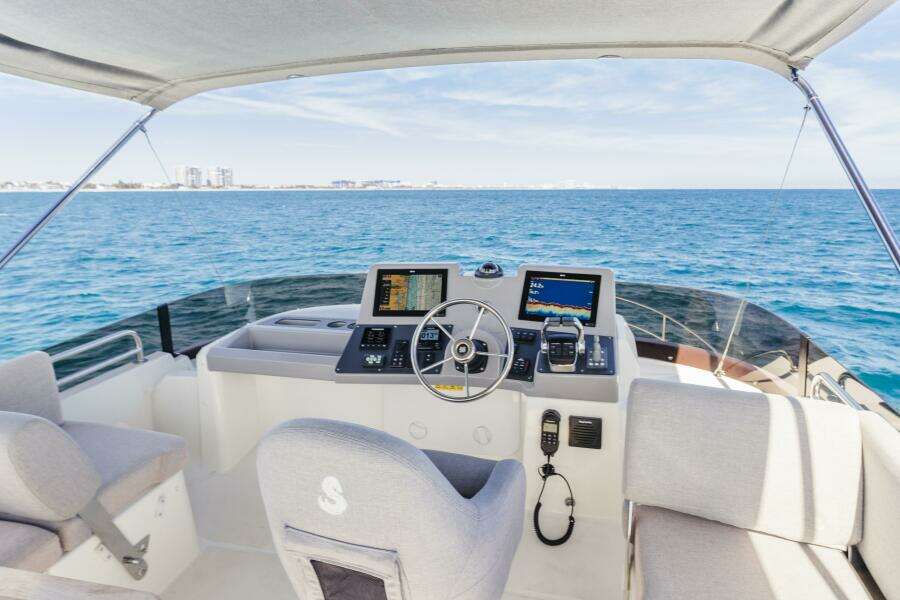 2025 Beneteau 