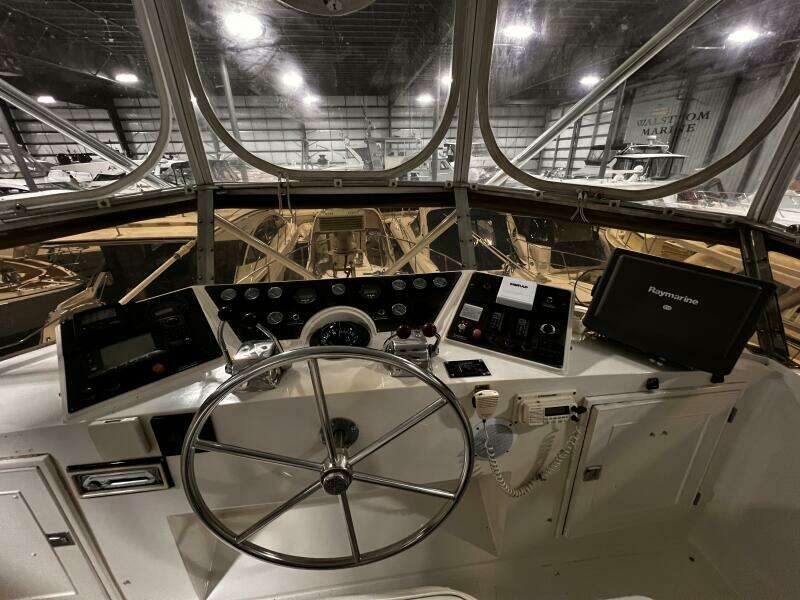 1989 Hi-Star 48 Sundeck