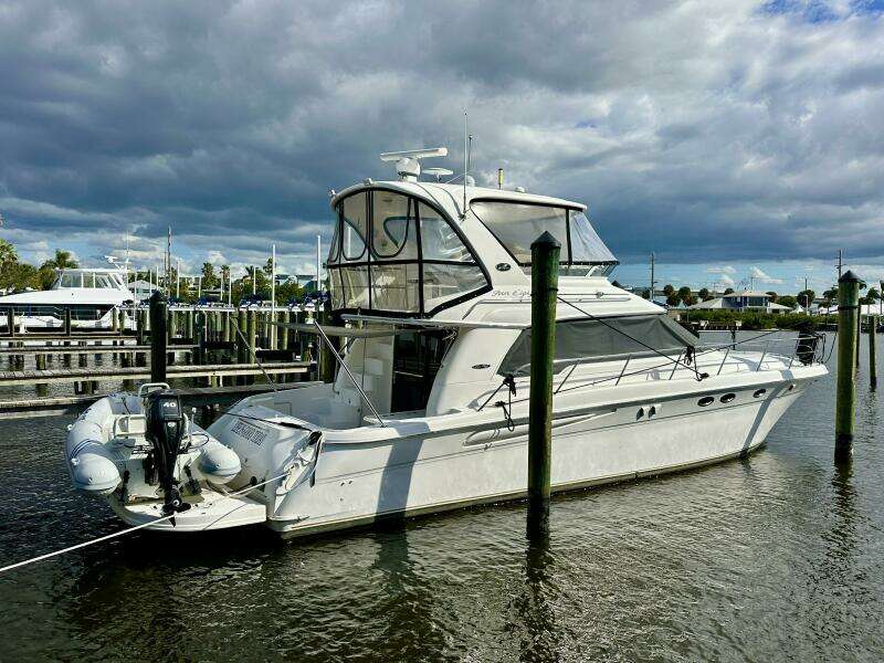 Sea Ray 48 LIFE IS GOOD TODAY - Exterior